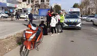 Adıyaman'da motosiklet, 71 yaşındaki yayaya çarptı : 3 yaralı