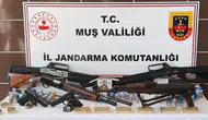 Muş'ta ruhsatsız silah operasyonunda 6 şüpheli gözaltına alındı
