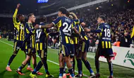 Fenerbahçe'nin kamp kadrosu belli oldu
