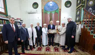 TBMM Başkanı Kurtulmuş, Bükreş'te Carol-Hunchiar Camii'ni ziyaret etti