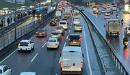 Bayram dönüşü İstanbul'da trafik durma noktasına geldi