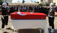 Mersin'de şehit düşen polis Serkan Ünal defnedildi : Oğlunun vedası yürekleri dağladı