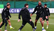 Beşiktaş'ın Gençlerbirliği maçı kamp kadrosu belli oldu : 3 isim kafilede yer almadı