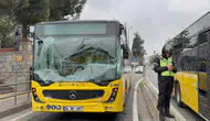 Üsküdar'da kaza : 2 İETT otobüsü çarpıştı