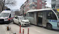 Maltepe'de minibüs araca çarptı
