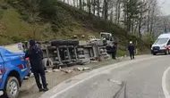 Bursa İnegöl'de su yüklü tır yamaca devrildi : 1 yaralı