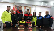 Isparta Emniyeti'nden şehit çocuğuna unutulmaz doğum günü sürprizi
