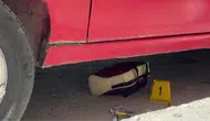Burdur'da bir kadın kapıya astığı çantasını unuttu , altın ve paralarını kaptırdı