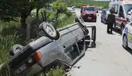 Kütahya'da otomobil işletme duvarına çarpıp takla attı : 4 yaralı