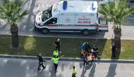 Antalya'da iki motosiklet çarpıştı : Sürücüler yaralandı
