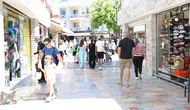 Marmaris'te yenilenen çarşı ve sokaklar turistlerin gözdesi oldu