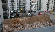 Tokat'ta yağışlar nedeniyle bir sitenin istinat duvarı çöktü