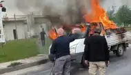 Eskişehir’de yanan kamyonete ilk müdahaleyi beton mikseri yaptı