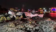 Niğde'de iki otomobil çarpıştı : 2'si ağır 4 kişi yaralandı