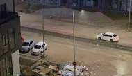 Edirne'de sağanak yağış çilesi : Cadde ve sokaklar göle döndü