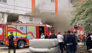 Bursa'da koltuk fabrikasında yangın çıktı : 2 kişi dumandan etkilendi