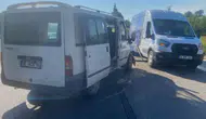 Bursa İnegöl'de iki minibüs çarpıştı : 4 yaralı