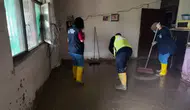 Hatay'da sel felaketinin ardından ev ve iş yerlerinde temizlik çalışması başladı