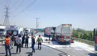 Esenyurt TEM Otoyolu'nda tanker ve tır çarpıştı