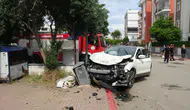 Antalya'da otomobille çarpışan yunus timleri kaza yaptı : 2 polis memuru yaralı