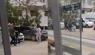 Afyonkarahisar’da dehşet anları : Kız kavgasını ayırmak isteyen vatandaşa bıçakla saldırdı