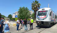 İzmir'de kaza : Yaşlı adam trenin altında kaldı
