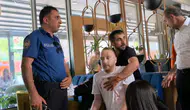 Bursa'da yol kavgası : 1'i polis 5 kişi yaralandı