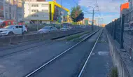 Gaziosmanpaşa'da tramvaya çarpan motosiklet sürücüsü ağır yaralandı