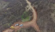 Munzur Çayı taştı , köprü zarar gördü : Mezraya alternatif yol yapılıyor