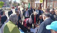 Konya’da 19 Mayıs töreninde bayılan öğrenciye doktor Belediye Başkanı müdahale etti