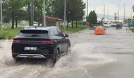 Kütahya'da sağanak ve dolu yağışı etkili oldu