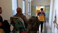 Adıyaman'da motosiklet ve hafif ticari araç çarpıştı