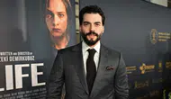 Akın Akınözü aşkını ilan etti