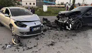 Aksaray'da zincirleme trafik kazası : 4 yaralı