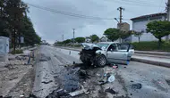 Niğde'de iki otomobil çarpıştı : 2 ölü, 2 yaralı