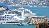 Marmaris’e turist akını : Kruvaziyer gemisi ilçeyi hareketlendirdi