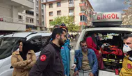 Bingöl'de bina yangını : 13 kişi dumandan etkilendi