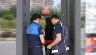 Alanya’da tarihi geçmiş tavuk ürünleri satan zincir market mühürlendi