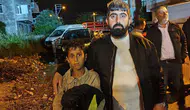 Otomobilin altında ezilmekten son anda kurtulmuştu : Kahramanıyla buluşup elini öptü