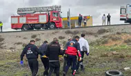 Van Çaldıran'da kamyonet şarampole yuvarlandı : Sürücü yaralandı