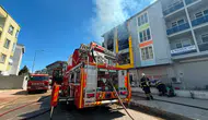 Çanakkale'de 3 katlı apartmanda yangın : Ekipler kontrol altına aldı