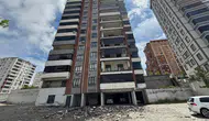 Gaziantep'te 'süper hücre' fırtınası : Balkon duvarları yıkıldı, camlar patladı