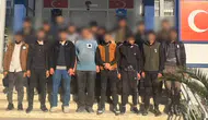 Hatay'da 16 kaçak göçmen yakalandı