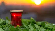 Çay fiyatlarında zam alarmı : Market raflarında yeni dönem başladı!