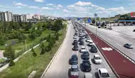 Kilit kavşak Kırıkkale'de trafik yoğunluğu yaşanıyor