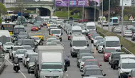 İstanbul'da haftanın ilk iş gününde trafik yoğunluğu yaşanıyor