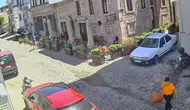 Ayvalık'ta çöpleri sokağa atan restoran zincirine ve tostçuya para cezası