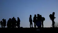 Edirne ve Kırklareli'de göçmen operasyonu : 13 kişi yakalandı