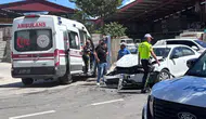 Erzincan'da 3 aracın karıştığı trafik kazası : 1 yaralı