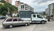 Karabük'te otomobil ve kamyonet çarpıştı, 1 kişi yaralandı